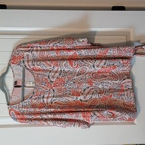 New Direction oversized cream floral top Size 2X